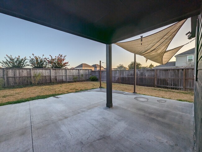 Building Photo - 2132 Pacific Loon Ln