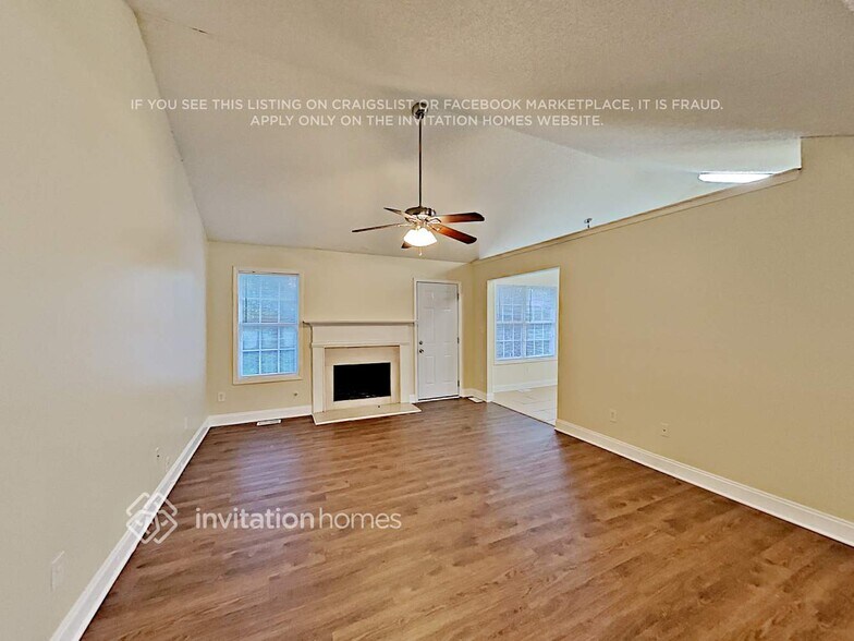 Building Photo - 4006 River Garden Cir