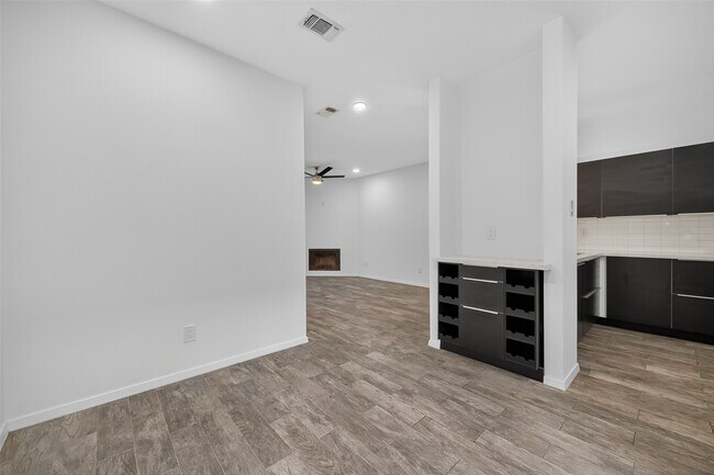 Building Photo - 12691 Briar Patch Dr