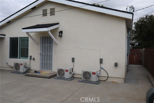 Building Photo - 10644 Fairhall St