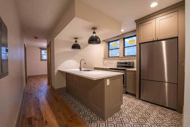 Interior Photo - Laurel220 (KC-JF)