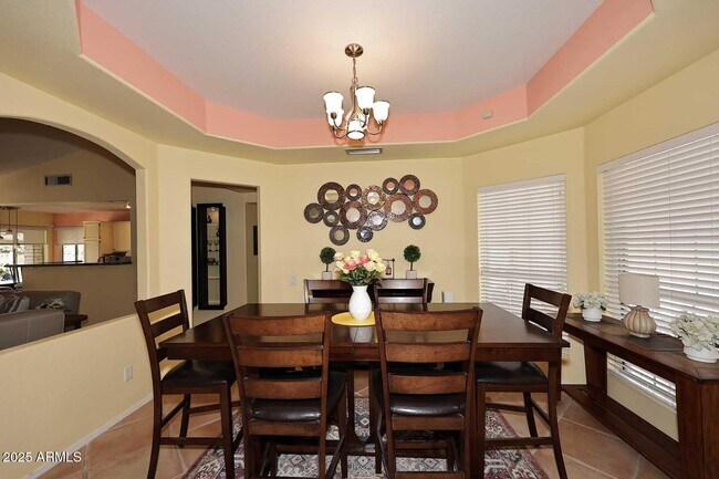 Building Photo - 359 W Brisa Dr