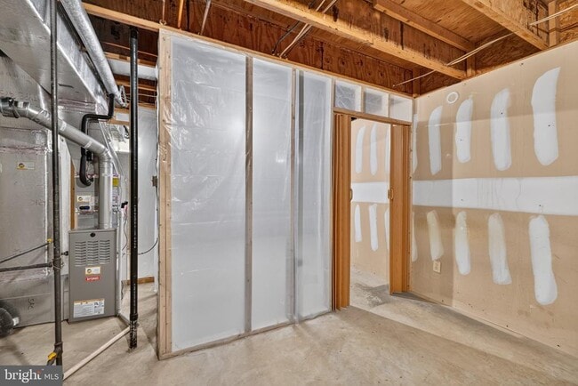 Building Photo - 6619 High Valley Ln