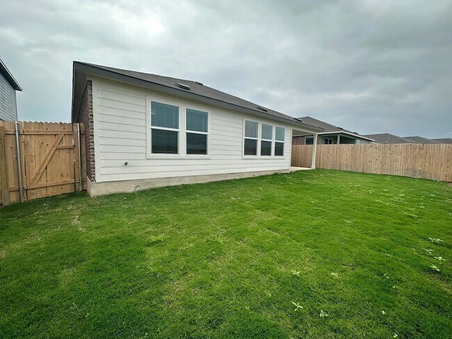 Building Photo - 328 Golden Grove Pkwy