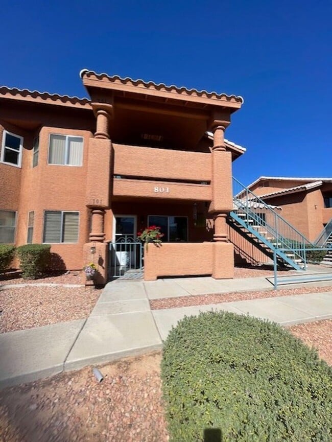 Primary Photo - Ground level 2-bedroom 2-bathroom unit loc...