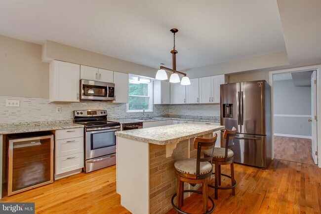 Building Photo - 3084 Eutaw Forest Dr