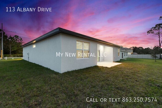 Building Photo - 113 Albany Dr