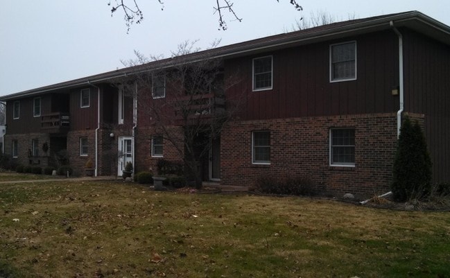 Building Photo - 503 E Penn St