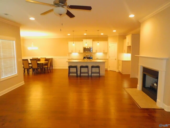 Building Photo - 2111 Milk Run Trl SW