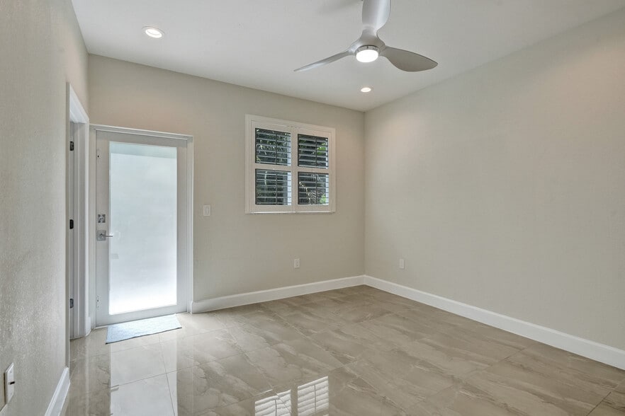 Building Photo - 62 NE 26th St