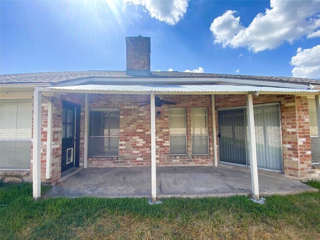 Building Photo - 9515 Hendon Ln