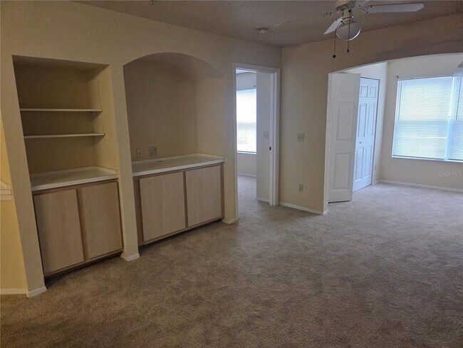 Building Photo - 820 Camargo Way