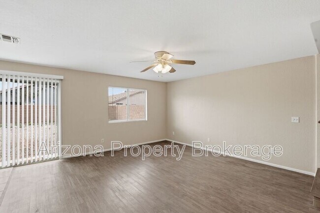 Building Photo - 435 W Corriente Ct