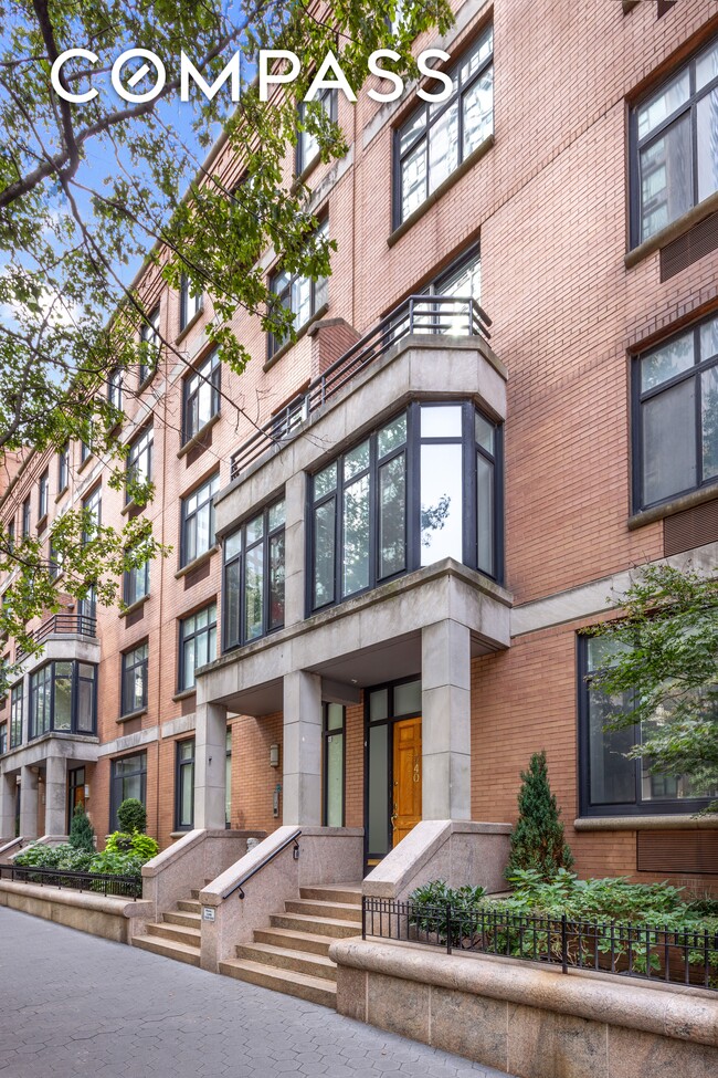 Building Photo - 340 Albany St