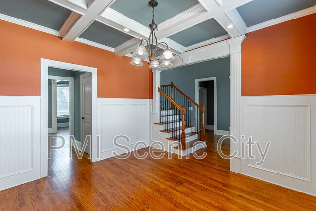 Building Photo - 8802 Mckenzie Farm Dr