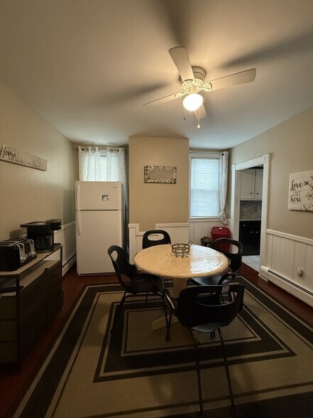 Dinning Area - 475 Union St