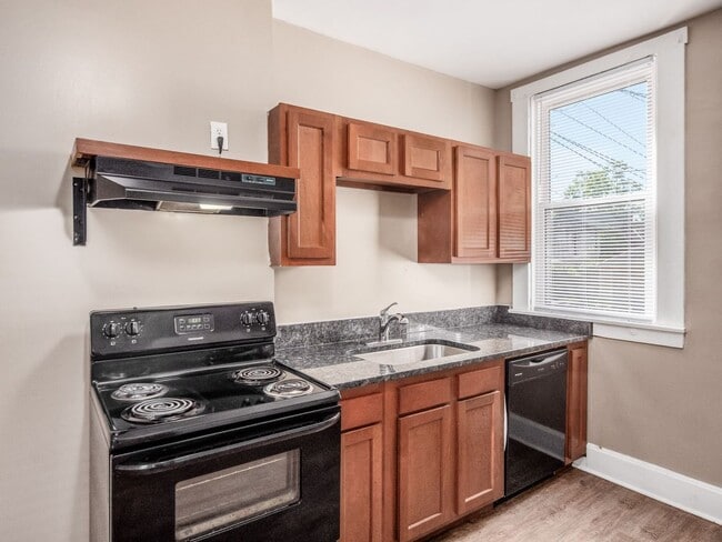 Building Photo - 89 E Patterson Ave