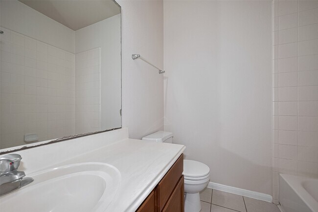 Building Photo - 21406 Rioja Bluff Ln