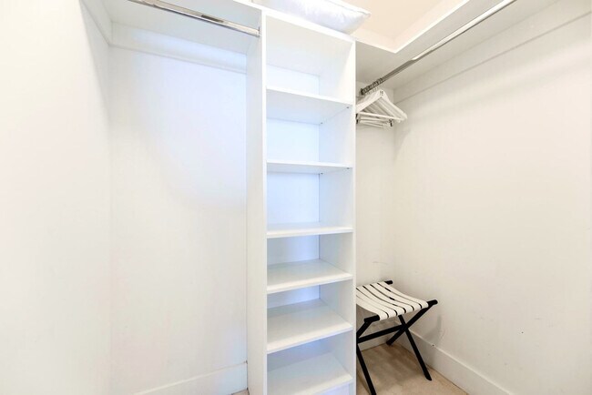 Building Photo - 4111 S Ocean Dr