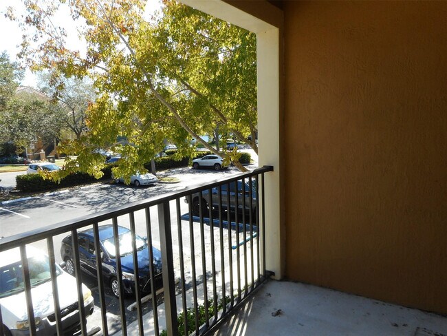 Building Photo - 7970 N Nob Hill Rd