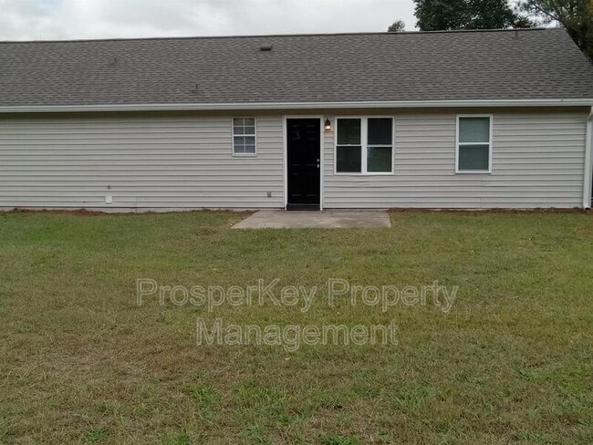 Building Photo - 11 Hidden Valley Ct