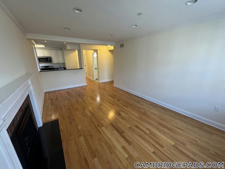 Building Photo - 55 Langdon St