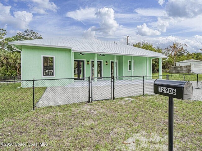 Building Photo - 12906 83rd Ave