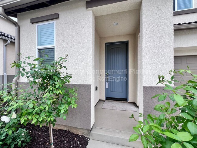 Building Photo - 2891 E Tierra Dr