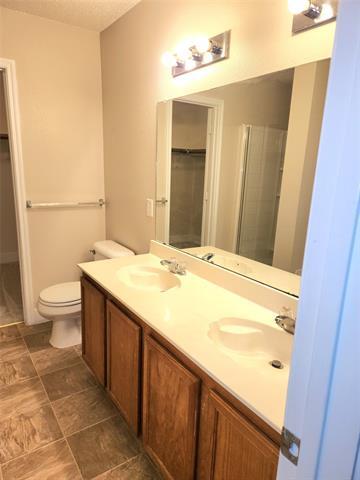 Building Photo - 1308 Scenic Hills Dr
