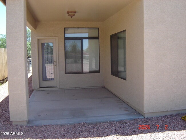 Building Photo - 27180 Bennett Way