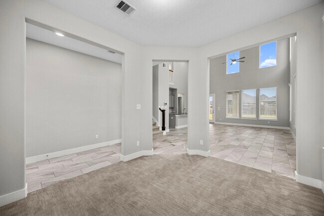 Building Photo - 13207 Terania Clf Trce