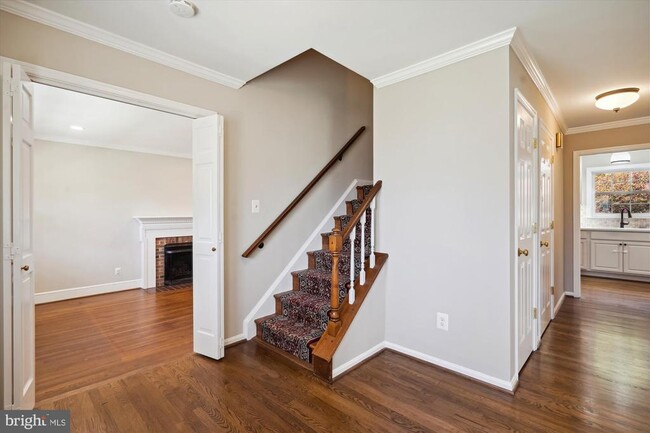 Building Photo - 7722 Desdemona Ct