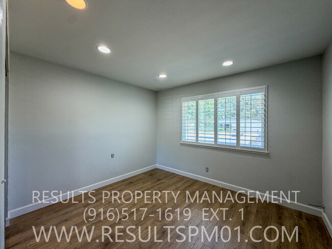 Building Photo - Nice Citrus Heights 4 Bedroom Home