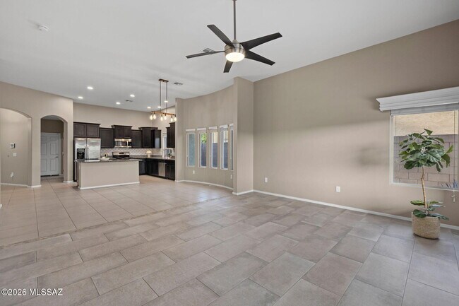 Building Photo - 9627 N Melandra Way