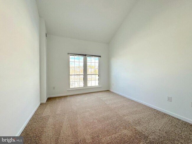 Building Photo - 6939 Mary Caroline Cir