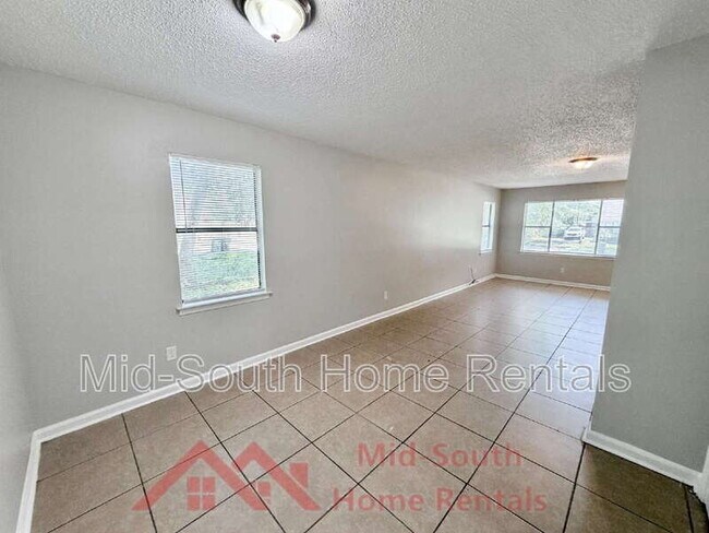 Building Photo - 3754 Rainford Dr