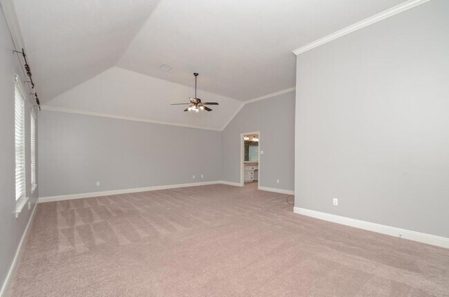 Building Photo - 24706 Mather Dr