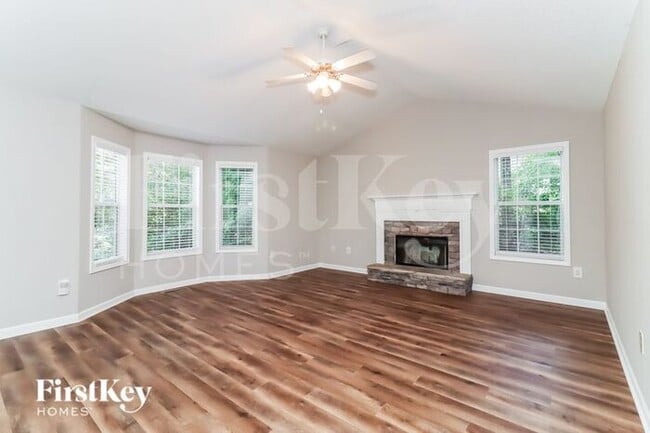Building Photo - 305 Bridgewater Terrace