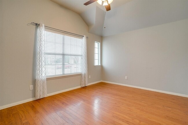 Building Photo - 1721 Castle Creek Dr