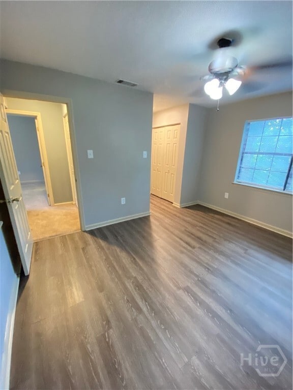 Building Photo - 163 Holland Park Cir