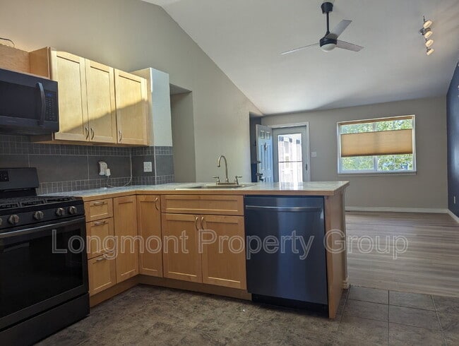 Building Photo - 2189 Hackberry Cir