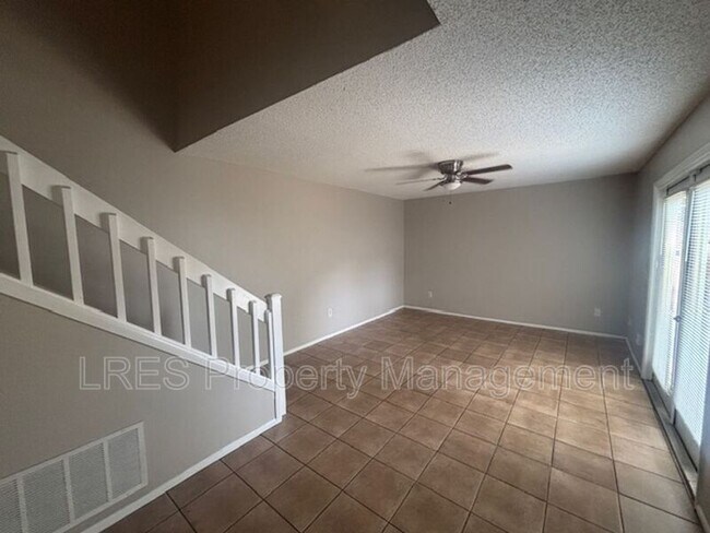 Building Photo - 4638 Lighthouse Cir