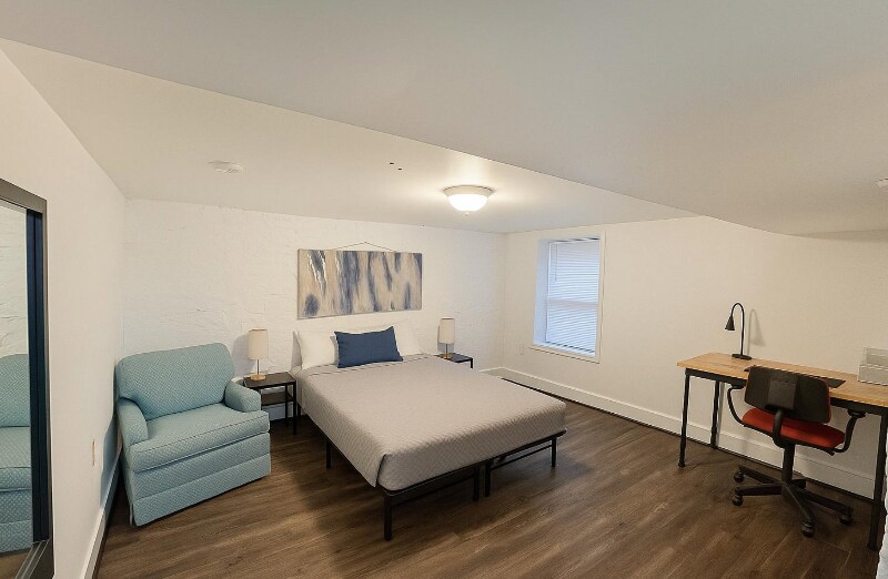 Building Photo - 3580 13th St NW