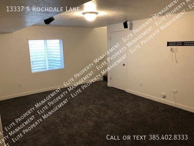 Building Photo - 13337 Rochdale Ln