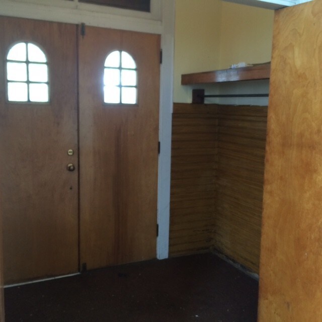 studio entrance - 50 Juniper St