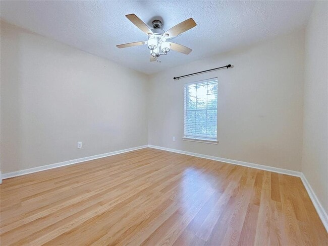 Building Photo - 14718 Atterbury Dr