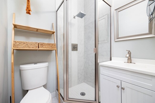 Building Photo - North Park Craftsman House!