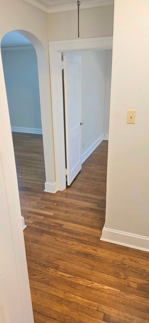 Building Photo - Cozy & Convenient 2 Bed, 1 Bath Home