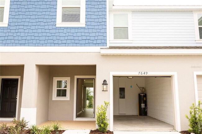 Building Photo - 7649 WATERSCAPE Dr
