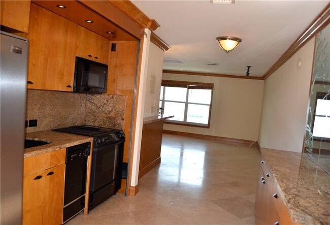 Building Photo - 1770 E Las Olas Blvd